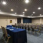 Flyon & Conference Center Hotel 4*