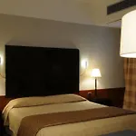 Flyon & Conference Center 4* Bologna