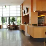 Flyon & Conference Center 4* Bologna