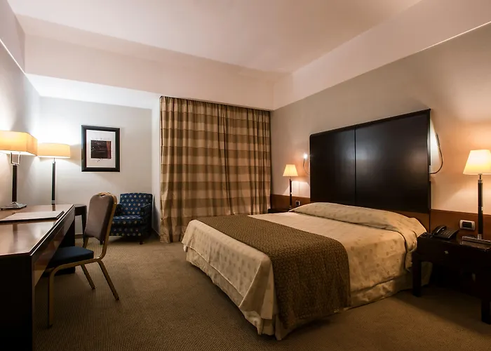 Flyon & Conference Center 4* Bolonha