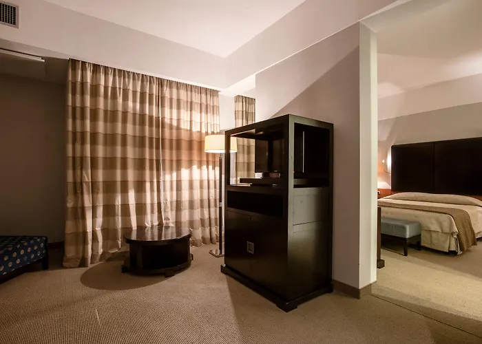 Flyon & Conference Center