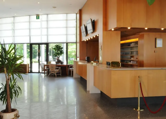 Flyon & Conference Center 4* Bolonha