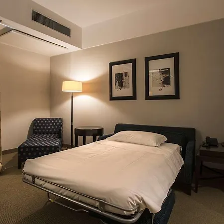 Otel Flyon & Conference Center Bolonya