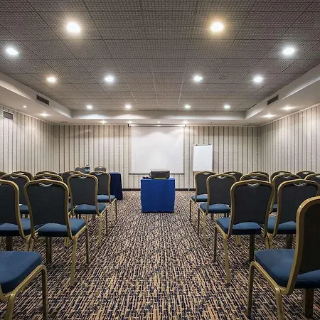 Flyon & Conference Center Bolonya