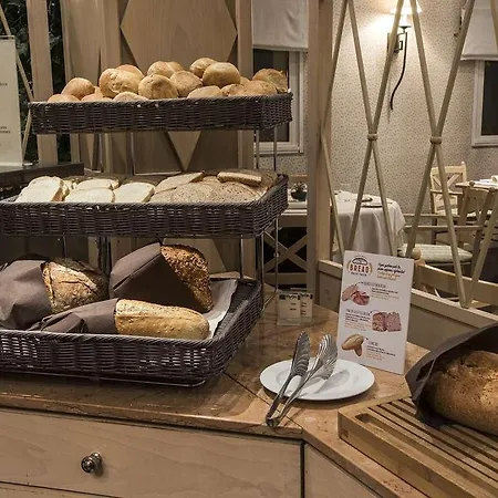 Flyon & Conference Center Hotel Bologna