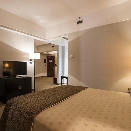 Flyon & Conference Center Bolonya