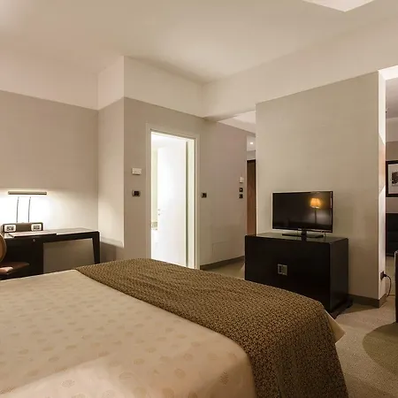 Flyon & Conference Center Bolonya