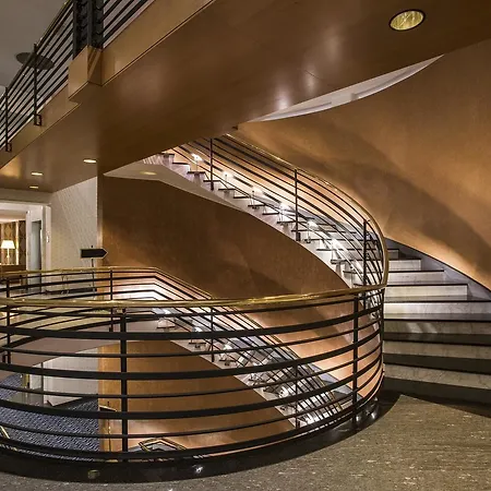 Flyon & Conference Center