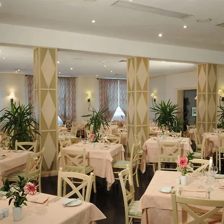 Flyon & Conference Center