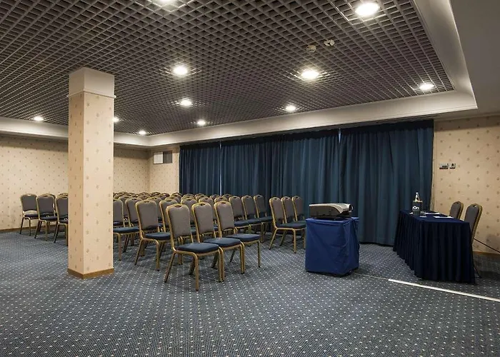 Szálloda Flyon & Conference Center 4*
