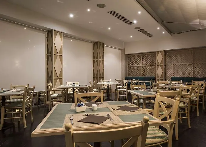 Hotell Flyon & Conference Center