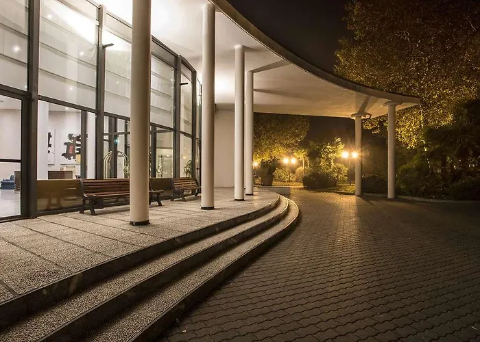 Szálloda Flyon & Conference Center Bologna
