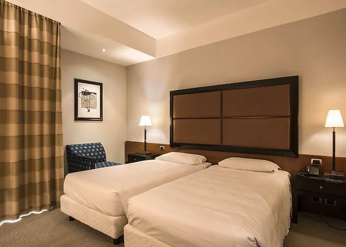 Flyon & Conference Center Hotell