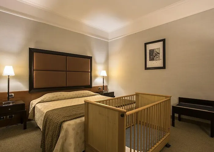 Flyon & Conference Center Hotell