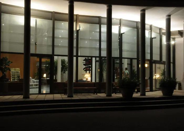 Hotell Flyon & Conference Center