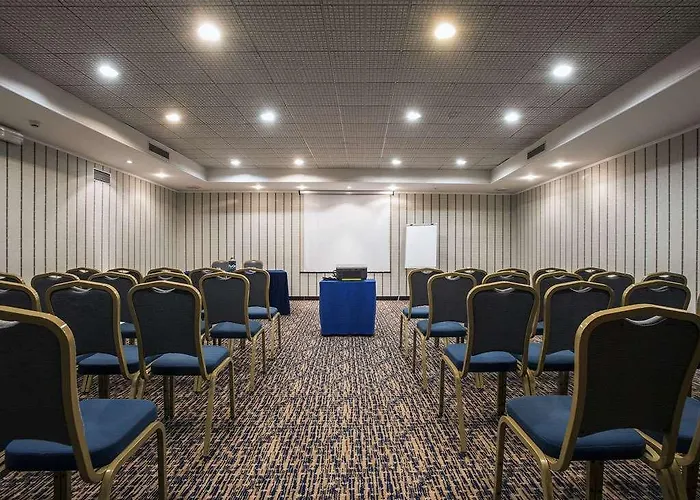 Flyon & Conference Center Bologne