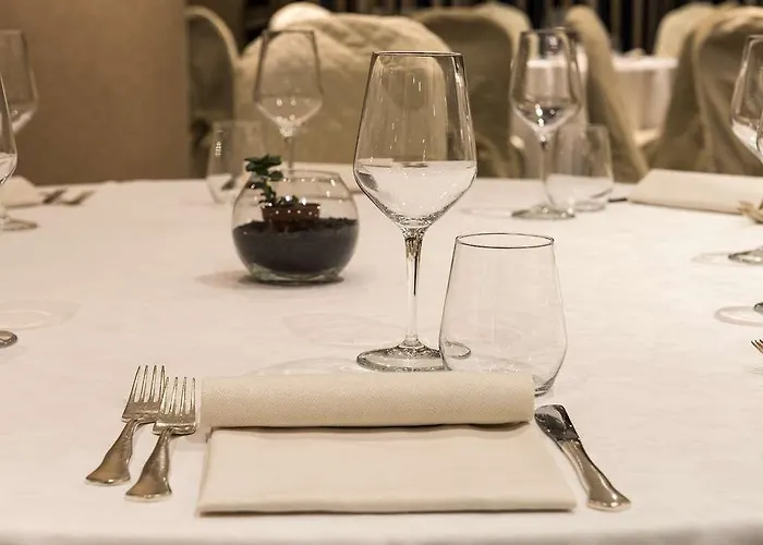 Flyon & Conference Center 4* Bologne