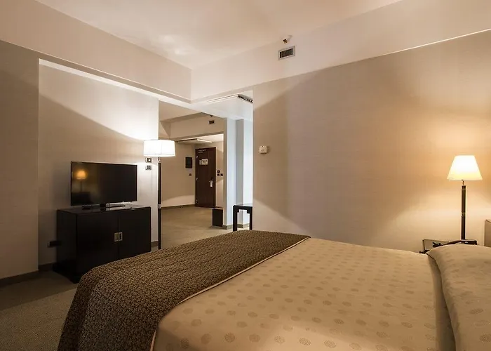 Flyon & Conference Center Bologne